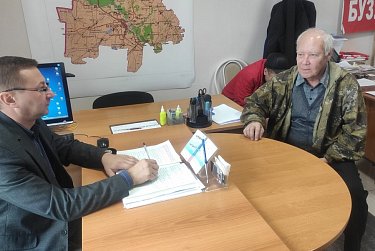 На приеме у депутата ЗС